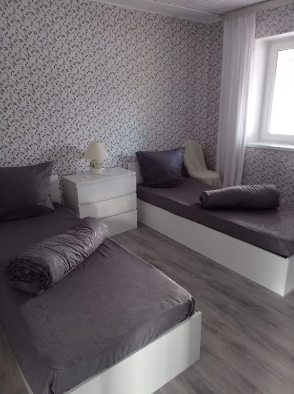 Домик в поселке Беседа