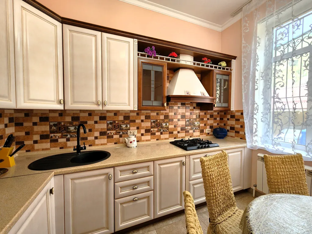 Уютный дом на 8 гостей с баней, с видом на горы Теберды