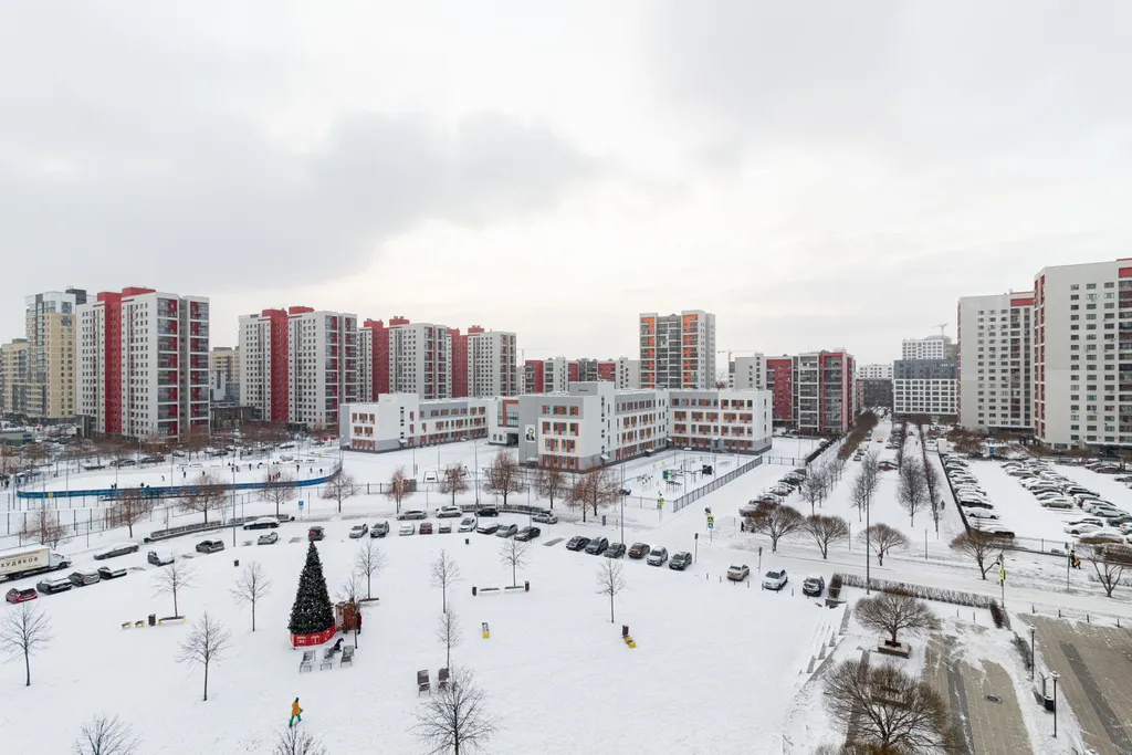 Квартира Квартира Стильная студия с видом на площадь — Тюмень