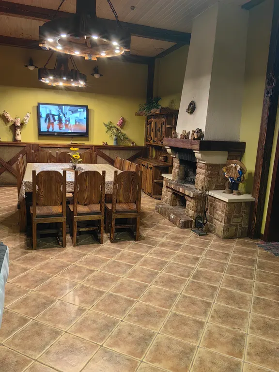 Атмосферный коттедж с дровяной баней и большим бассейном