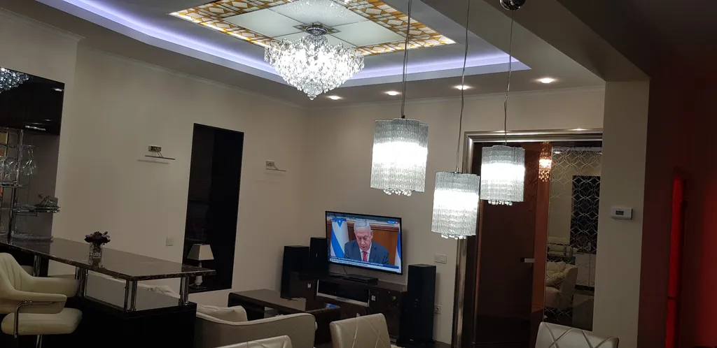 Пентхаус класса люкс с видом на море и горы