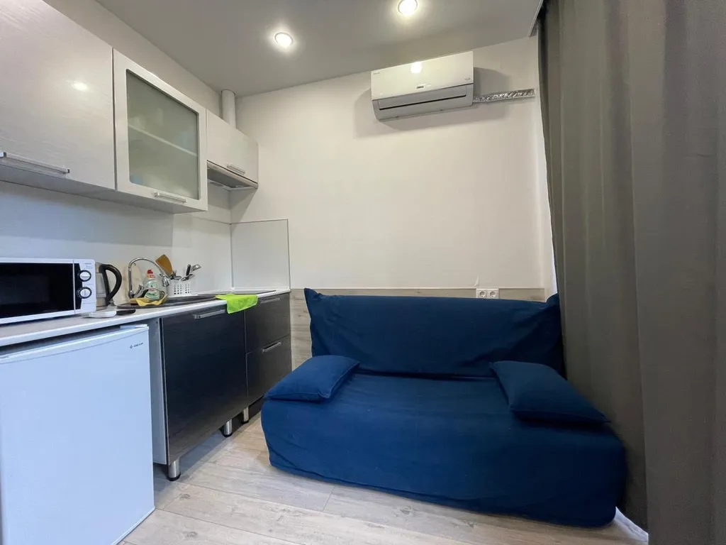 Квартира Квартира Студия с бассейном на берегу моря — Адлер