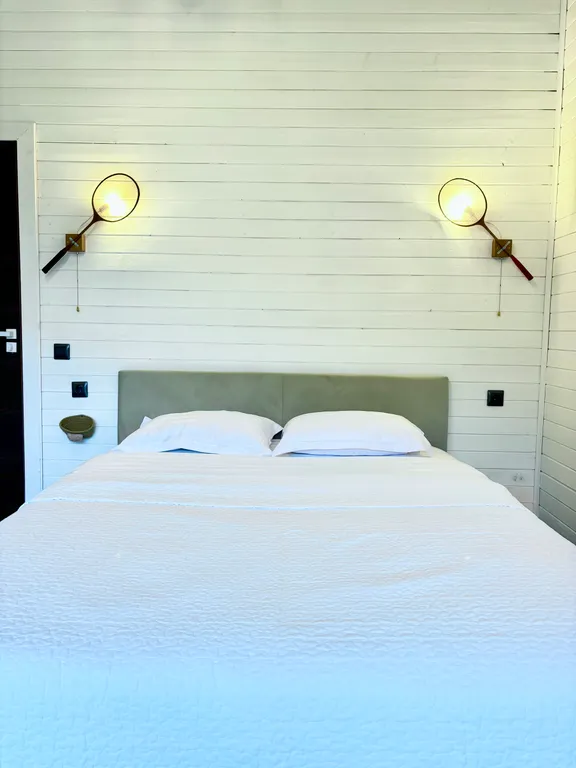 Кругозор- апартаменты, вид на озеро и горы