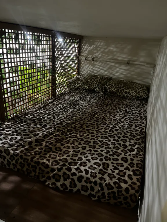 Шестиместная студия, 200 шагов до озера