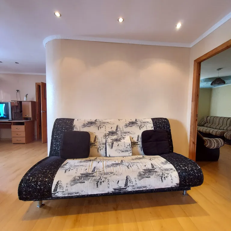 3-комнатная Квартира