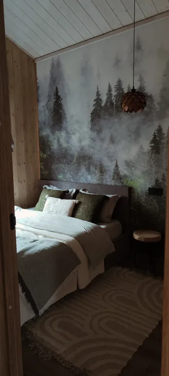 Домик для пар, чаном на дровах и видом на березовый лес в МО.