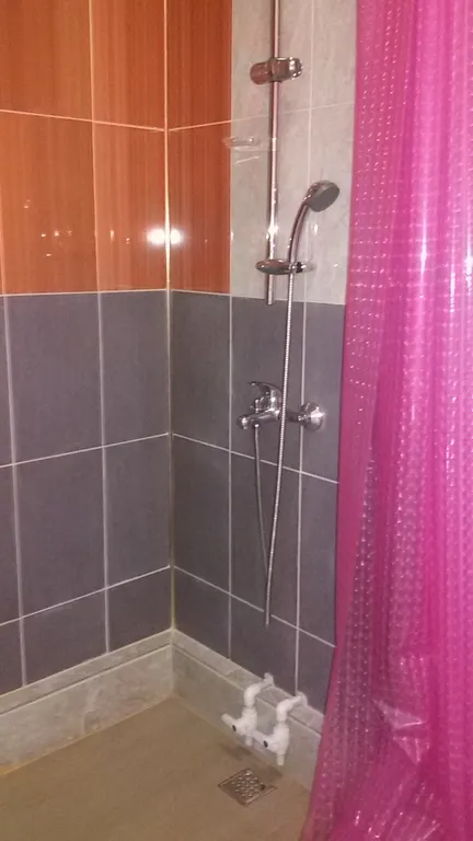 Дом на берегу озера Селигер