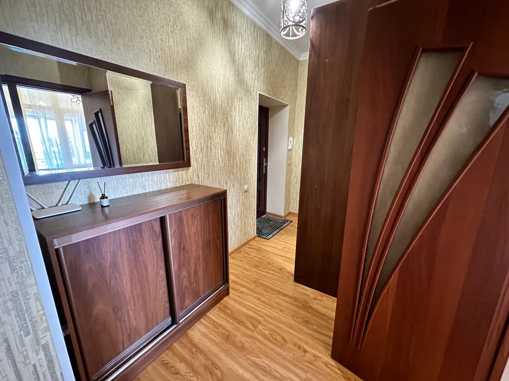 Квартира в центре напротив танка