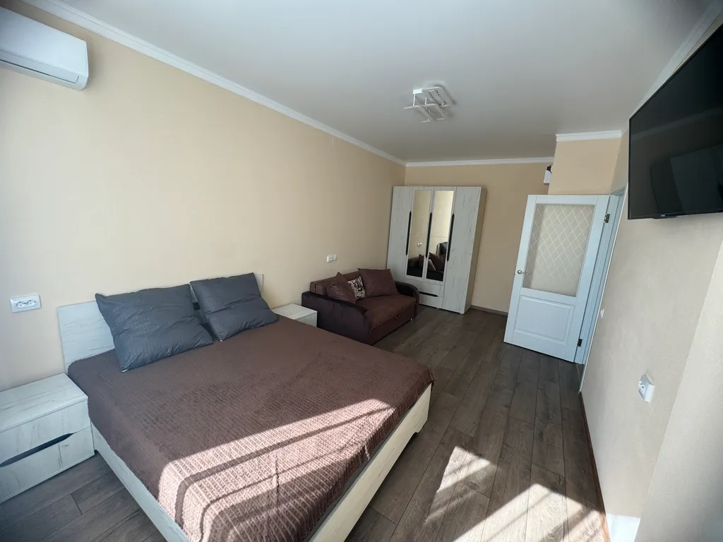 Квартира Уютная квартира в лучшем микрорайоне Жигулина Роща — Мирное