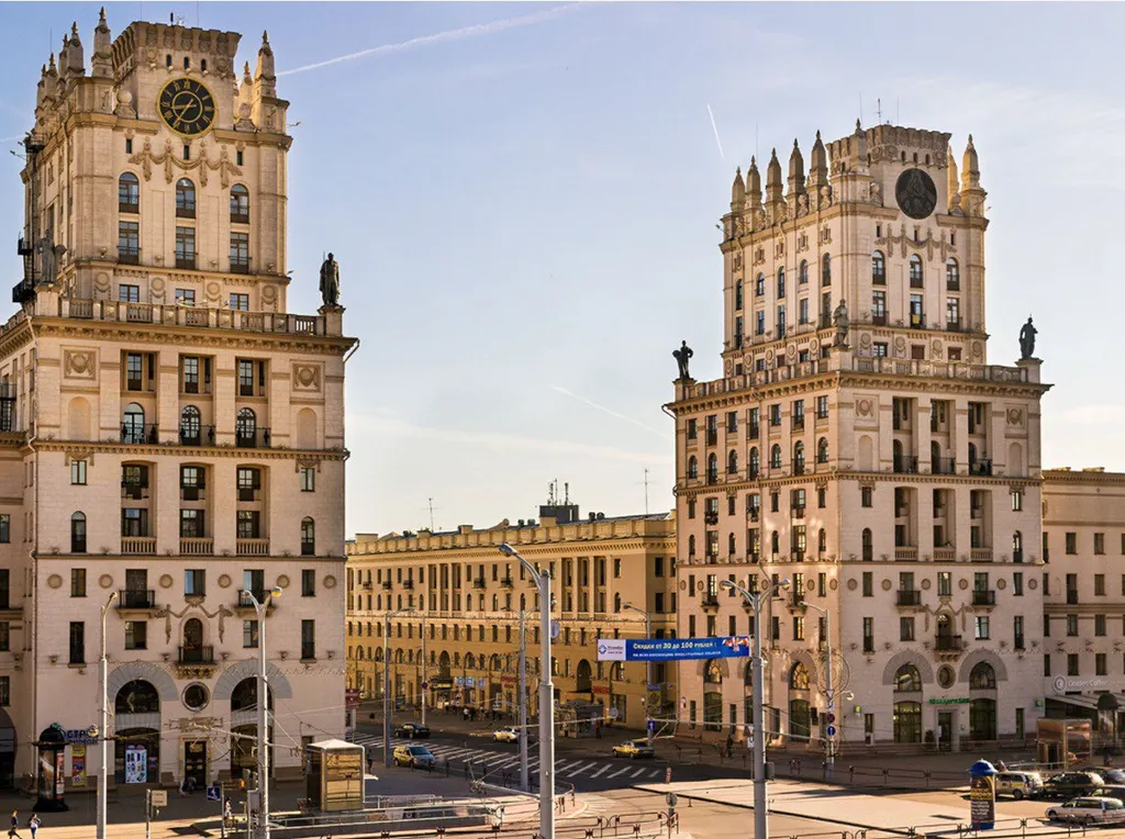 Квартира Двухкомнатный апартамент с видом на «Ворота Минска» — Минск