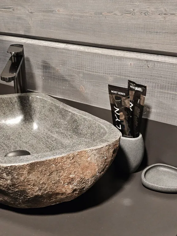 Коттедж Вилла Yksi c видом на озеро и зоной барбекю — Приозерск