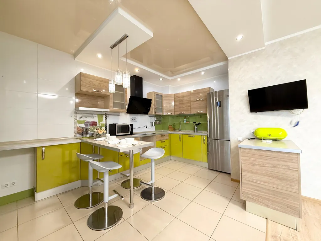 Двухкомнатная квартира возле торгового квартала