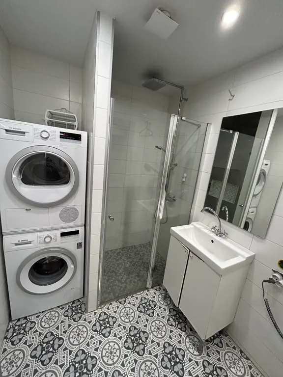 Стильная дизайнерская квартира в закрытом жк