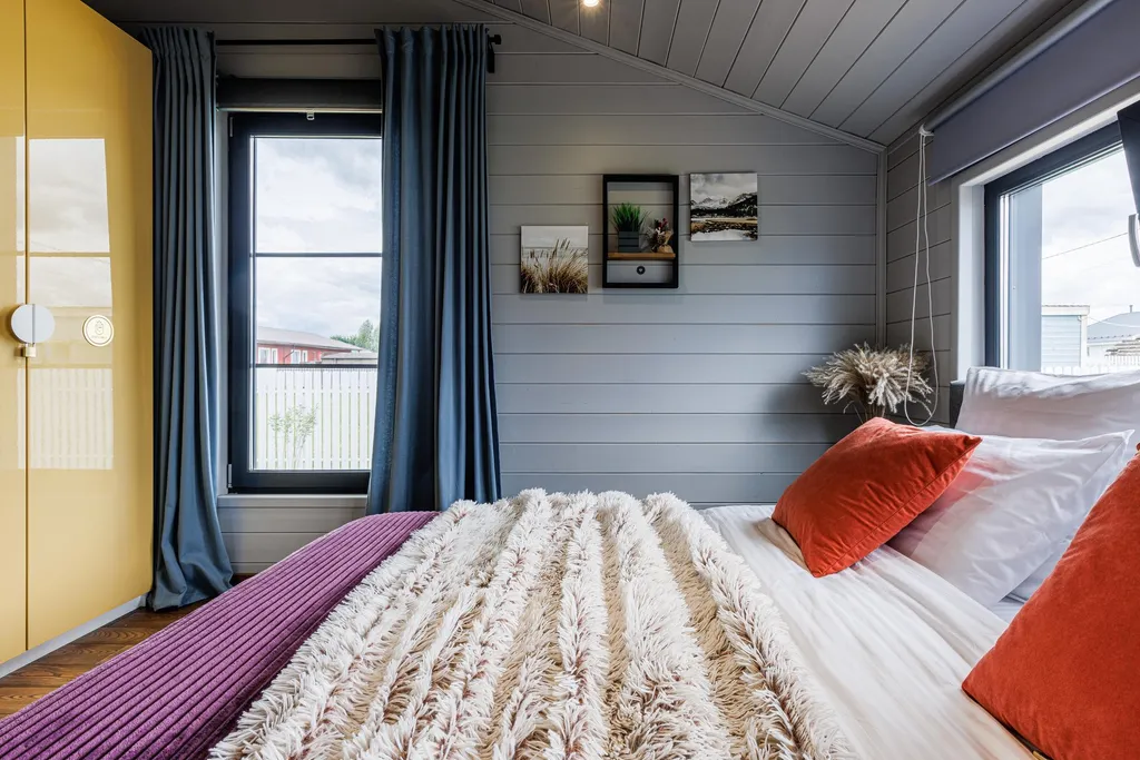 Коттедж Уютный дом с баней, вблизи водохранилища — Лопотово