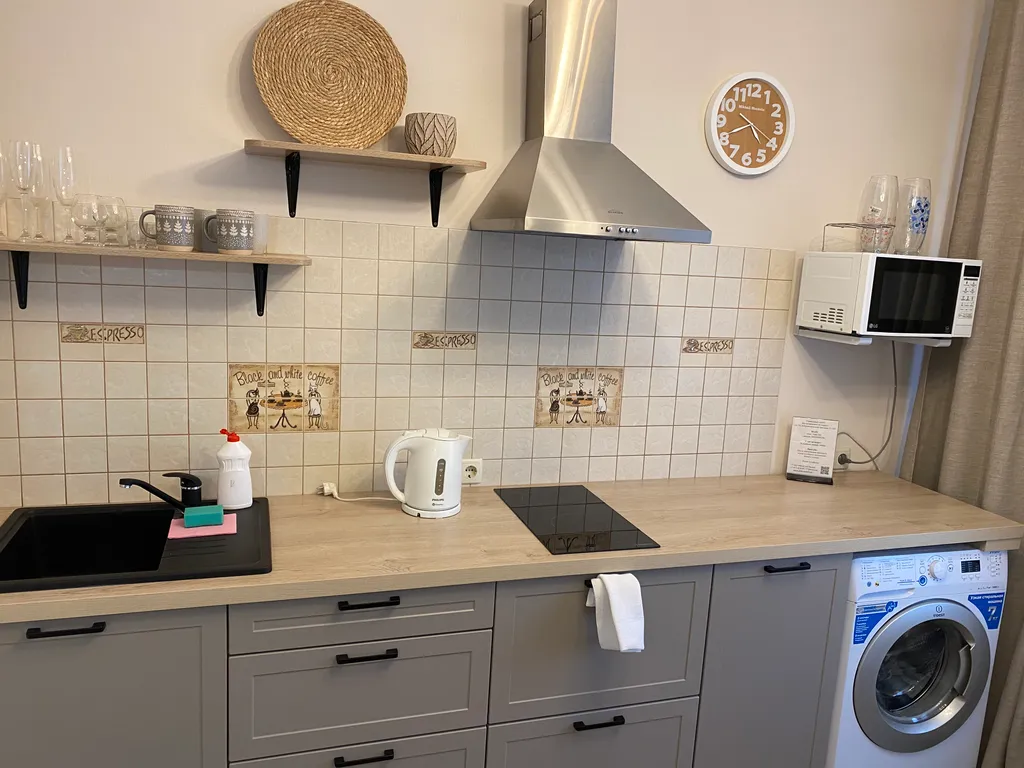 Квартира 1-комнатная квартира возле Первой Башни и Командора — Красноярск