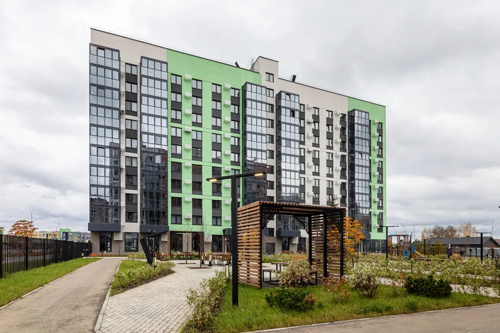 Двухкомнатная квартира на 8 спальных мест у аэропорта