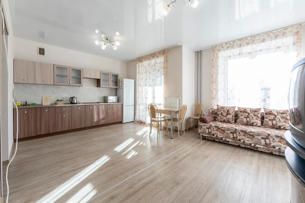 Уютная светлая студия в районе дома обороны