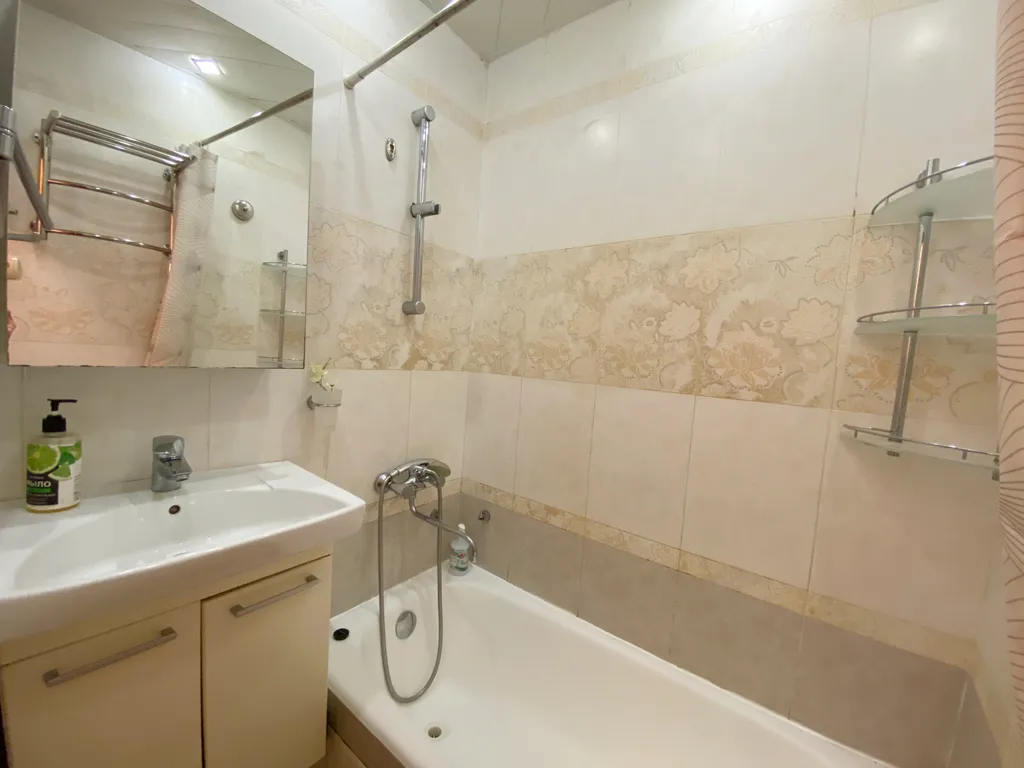 Уютная квартира в центре с видом на море