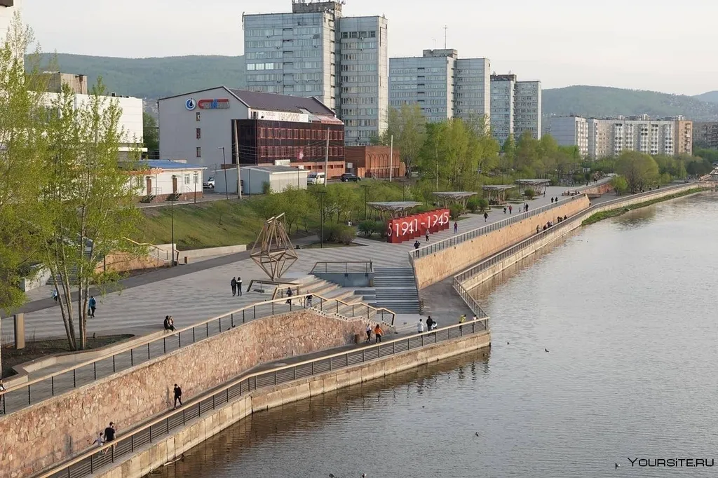 Квартира в центре Предмостной