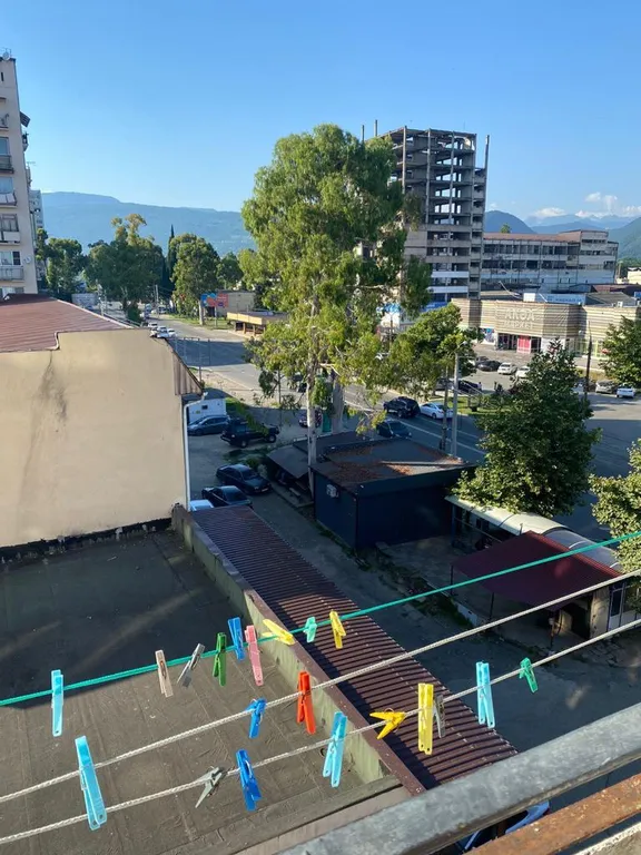 Уютная трехкомнатная квартира в городе