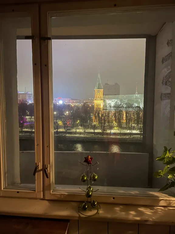 Квартира 3-комнатная Квартира — Калининград