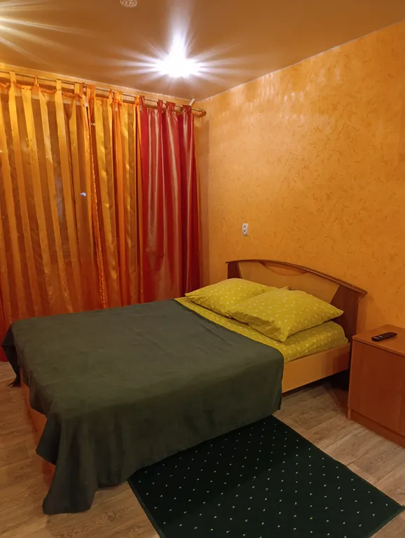 Квартира в самом центре города с видом на Богоявленский монастырь