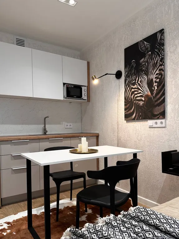 Шикарные апартаменты с дизайнерским ремонтом