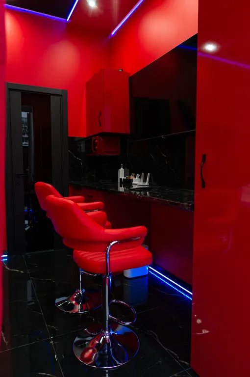 Poмaнтичeский апартамент с темaтичеcким интеpьеpом