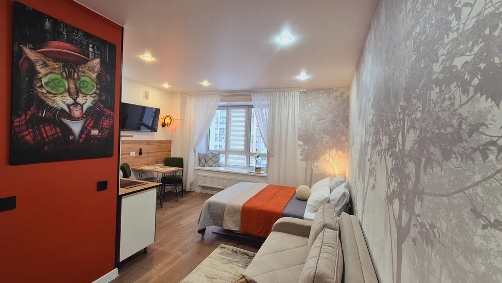 Новая студия Эльдорадо до Макси 5 минут ходьбы