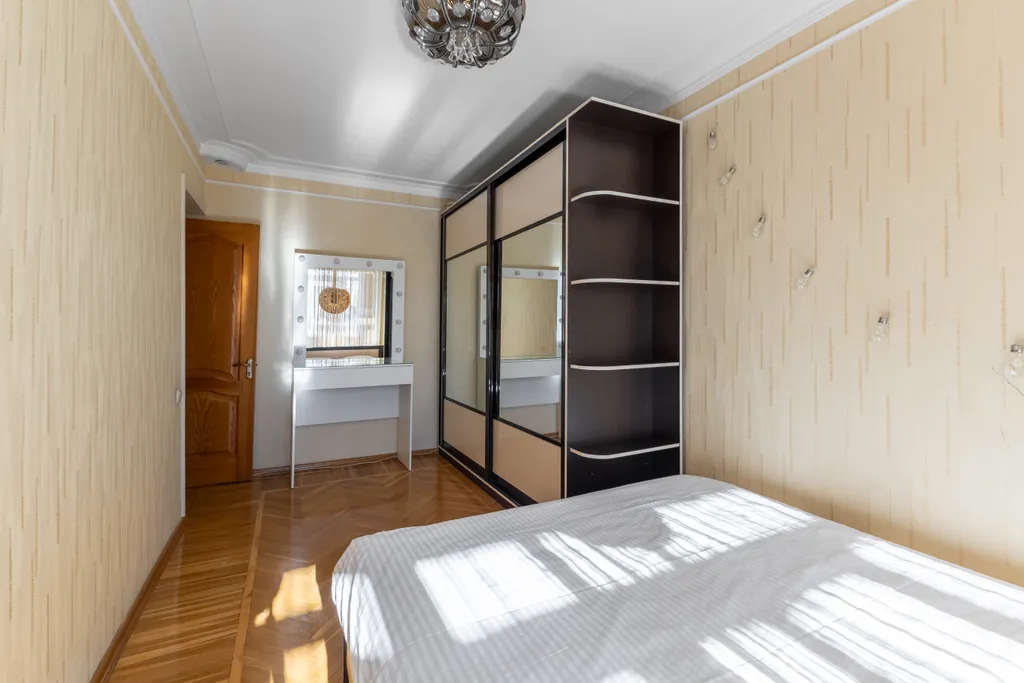 Квартира Двухкомнатная квартира в центре города — Владикавказ