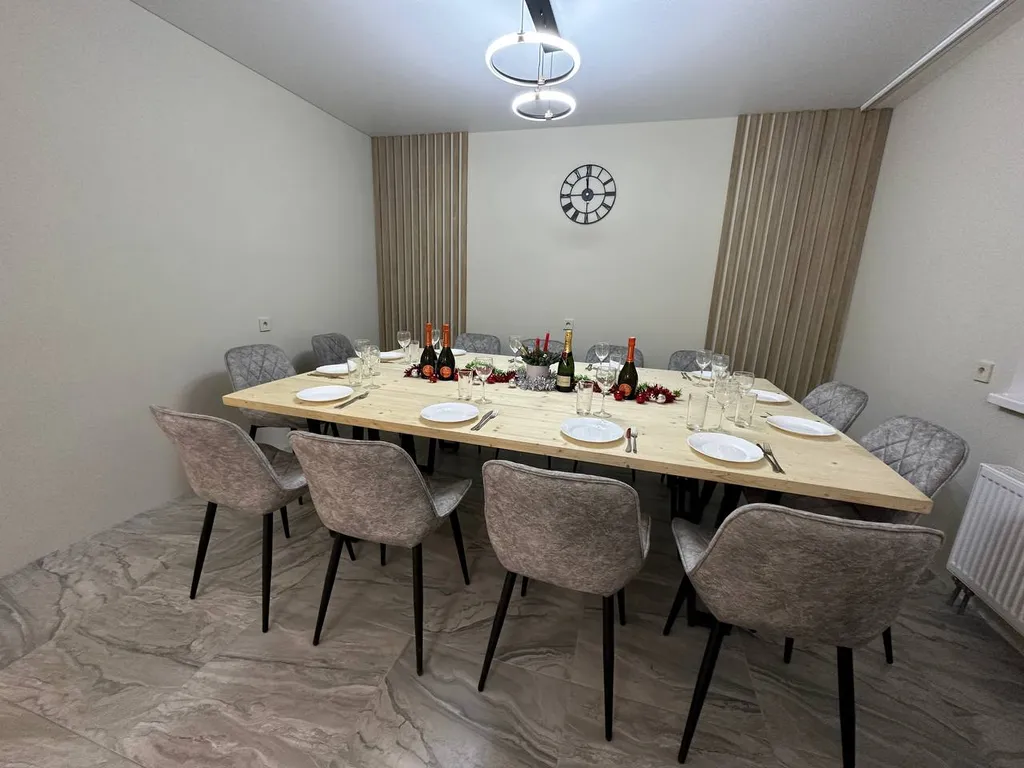 Коттедж праздник