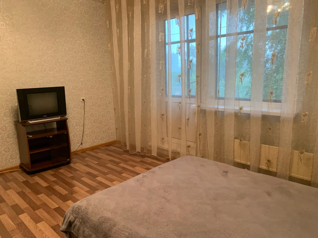 Двухкомнатная квартира в Советском районе.