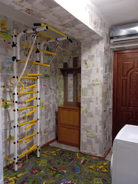 Уютная квартира в центре поселка со всеми удобствами