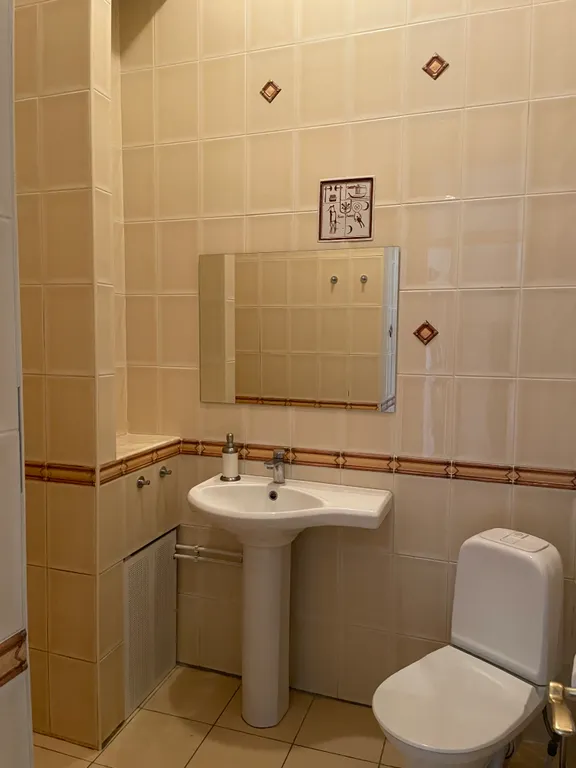 Уникальная 5-комнатная квартира на Фонтанке