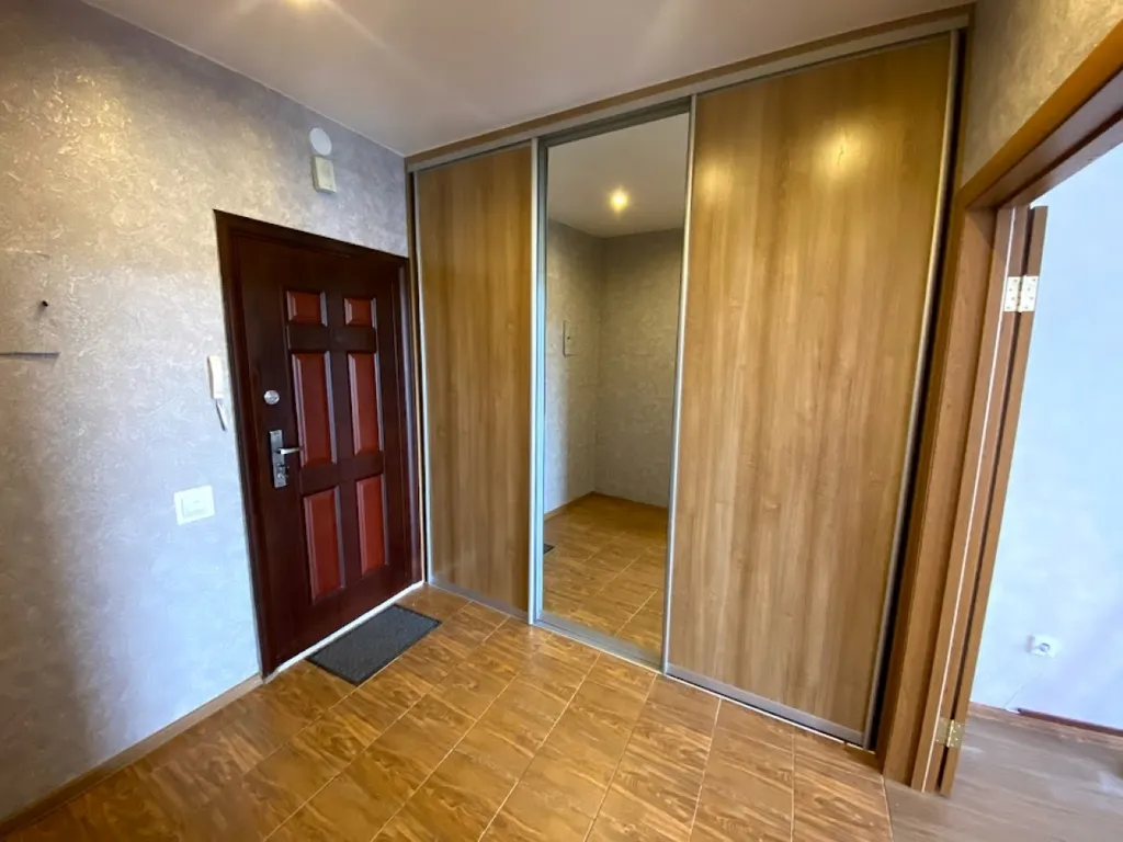 Квартира 1-комнатная квартира рядом с глазным центром — Красноярск