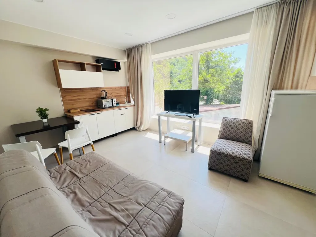 Квартира с бассейном на территории — аренда посуточно в Лоо