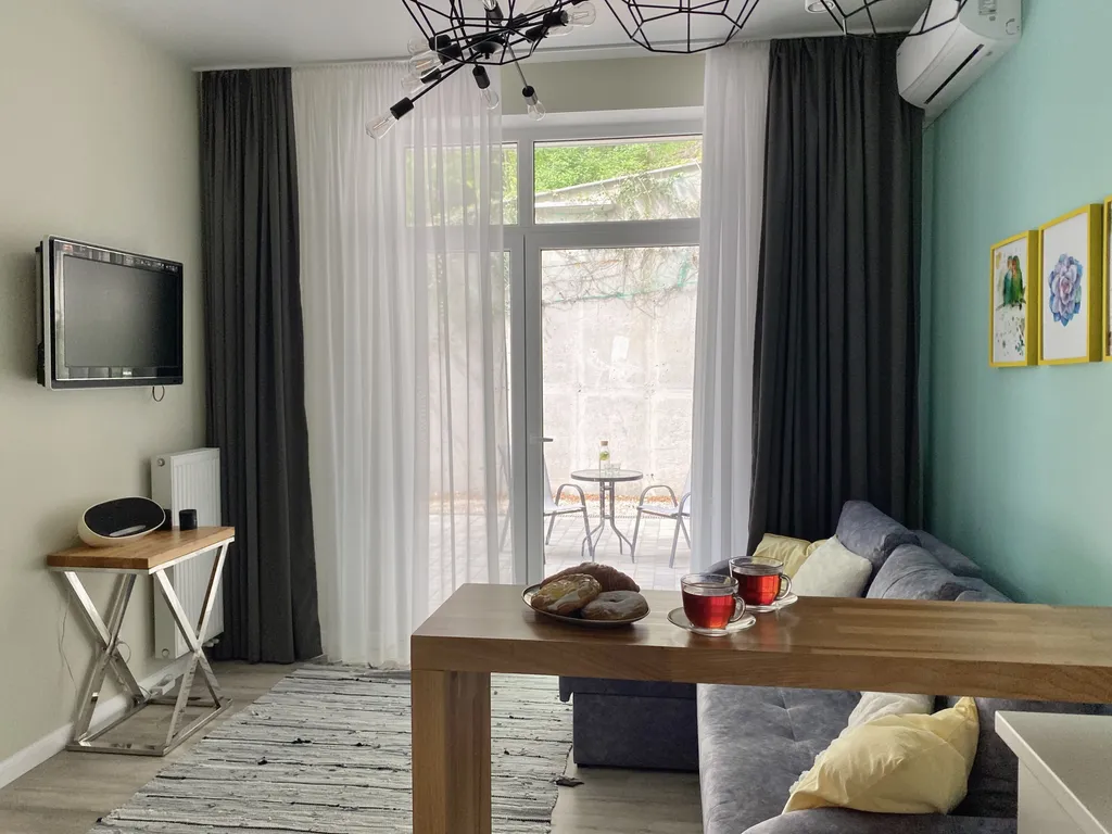 Евро-апартаменты с большой террасой Villa Elizabeth