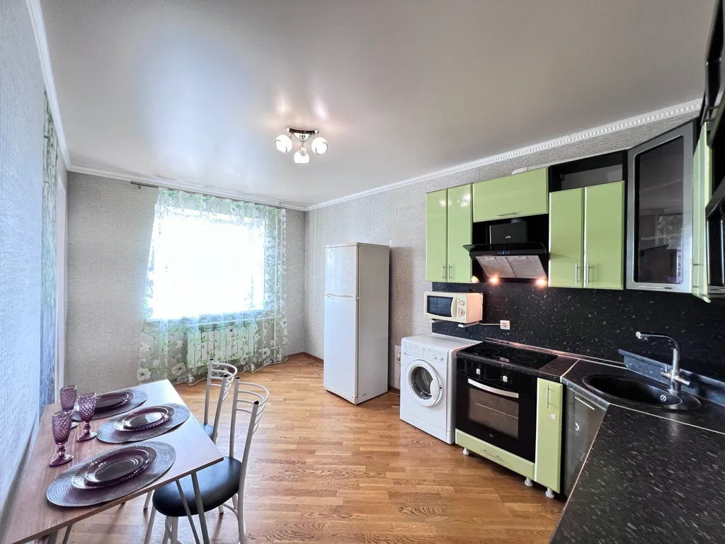 Квартира Двухкомнатная, БОЛЬШАЯ, ЦЕНТР — аренда посуточно в Орёл