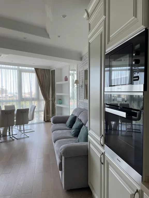 Элитная квартира в самом центре Сочи с шикарным видом