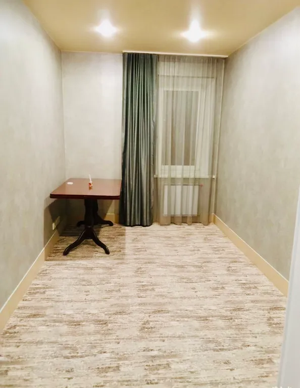 3-этажный уютный коттедж в тихом месте в пределах города