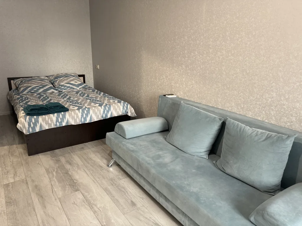 Квартира Отличная уютная новая квартира — Симферополь