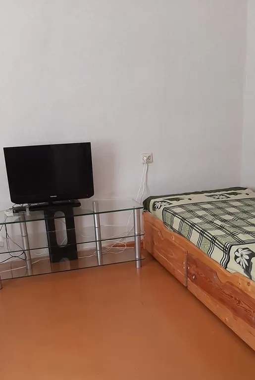 2-комнатная Квартира — аренда посуточно в Феодосия