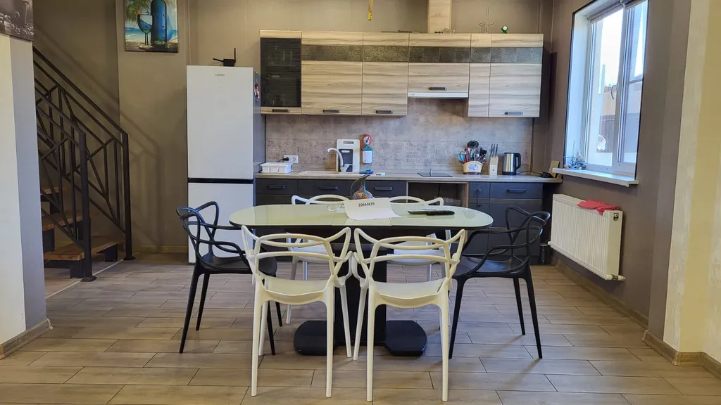 Коттедж с сауной и бассейном