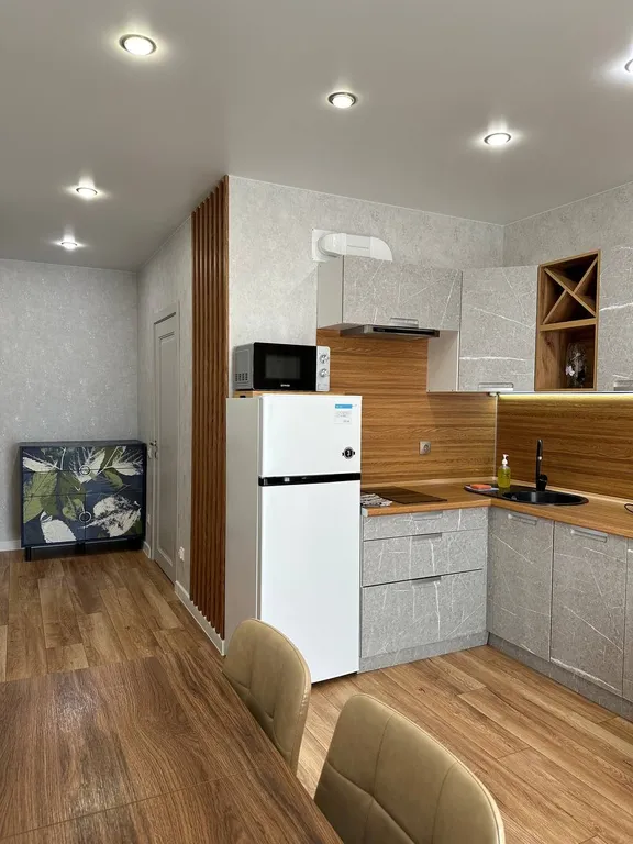 Квартира Квартира с уютным балконом — Иркутск