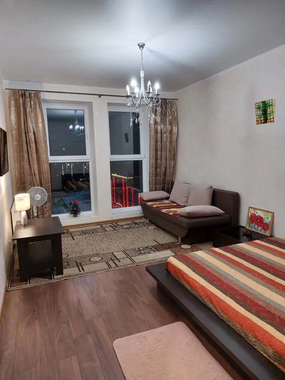 Уютная квартира с панорамными окнами в пол и красивым видом на парк — аренда посуточно в Зеленоградск