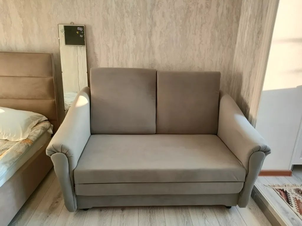 Уютная студия после ремонта в развитом районе