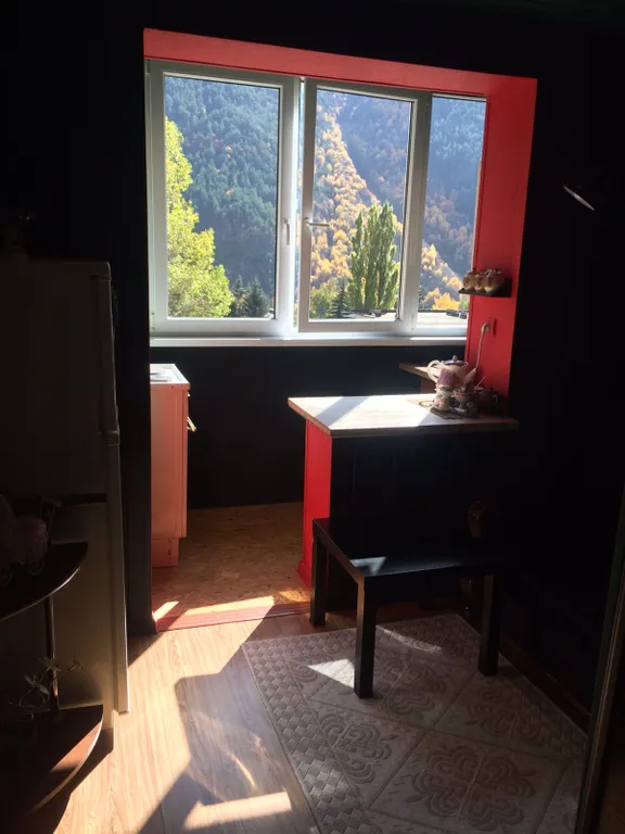 Уютная квартира с видом на горы