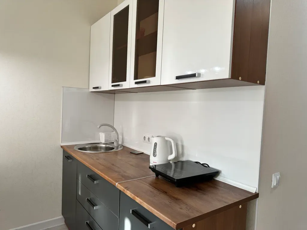 Квартира Квартира Стильная студия с видом во двор с 10 этажа — Анапа