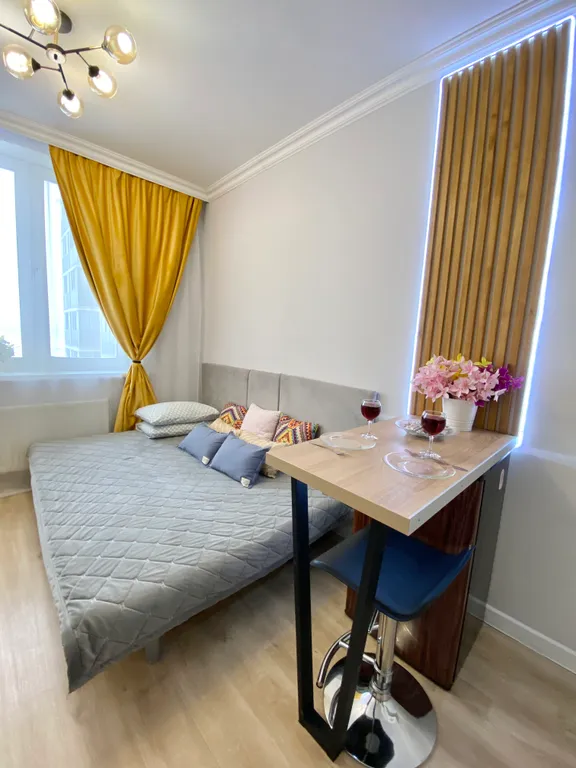 Квартира Уютная студия с видом на город — аренда посуточно в Екатеринбург