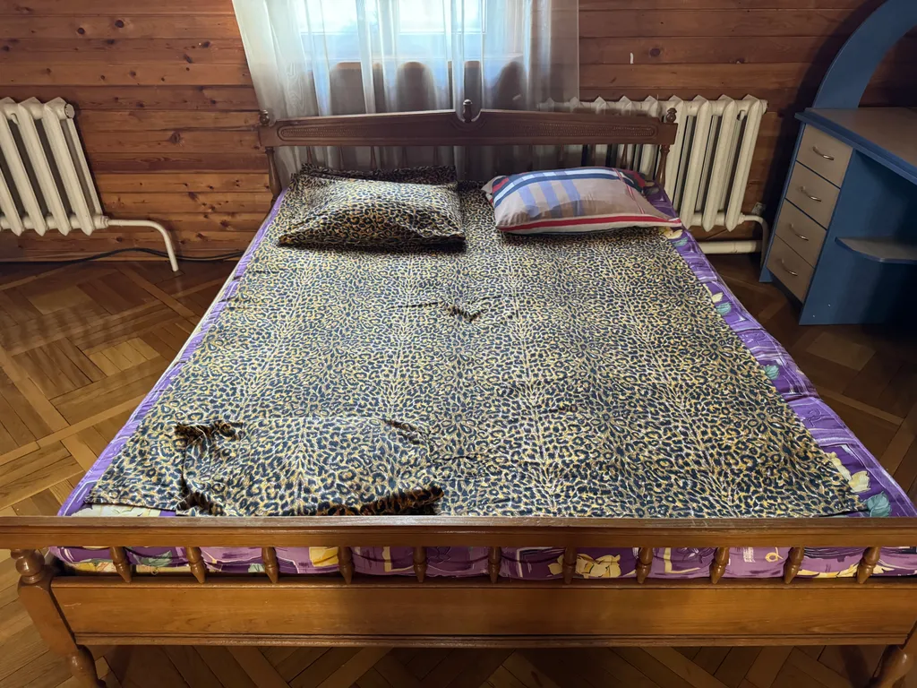 Большой, уютный дом с бильярдом в городе Гомеля. Отличное место.